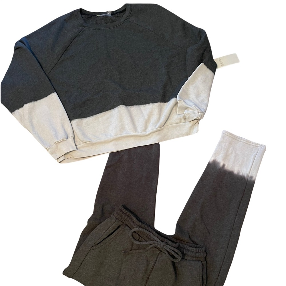NWOT Zella Dip Dye Sweatshirt and Sweatpants Joggers Set Top XL Bottom M